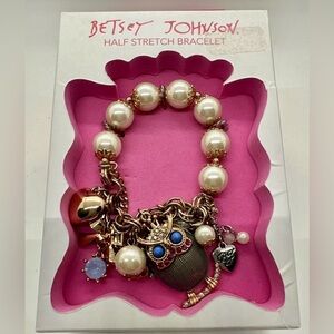 Betsey Johnson Charm Bracelet Half Stretch Faux Pearl Owl  Gold Tone Chain NEW